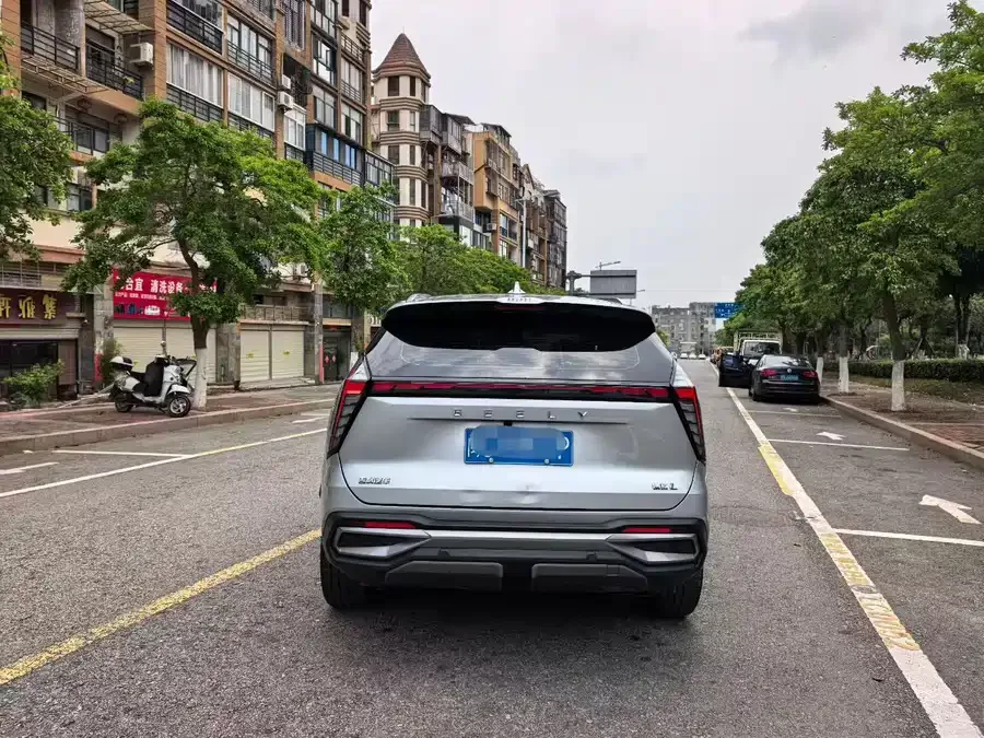 Geely Atlas L Boyue L 2023 1.5TD DCT Premium Edition 2023 — миниатюра 3