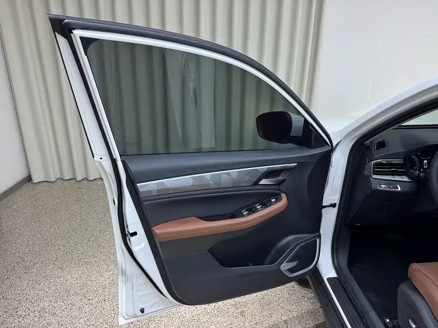 Geely Vision X6 Vision X6 2021 PRO 1.4T Automatic Premium Edition 2024 — миниатюра 4