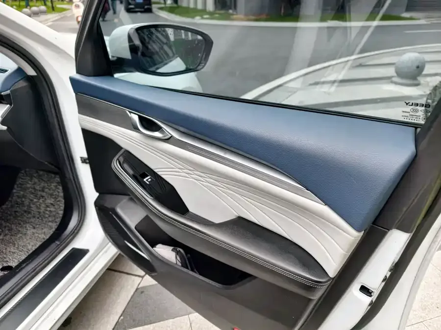 Geely Xingrui Xingrui 2021 Model 2.0TD Premium Edition 2022 — миниатюра 4