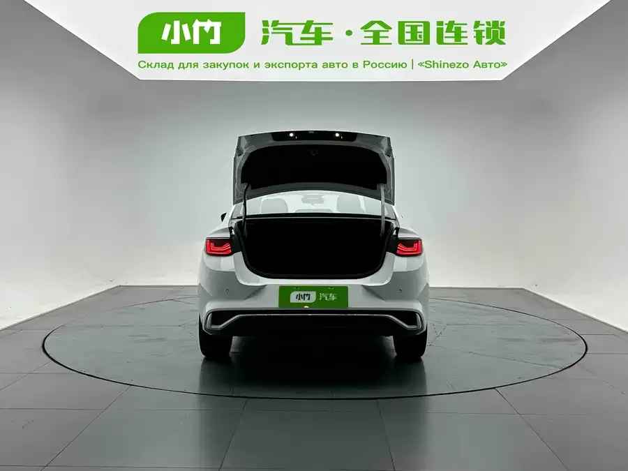 Geely Emgrand L Emgrand L 2022 1.4T CVT Supreme 2022 — миниатюра 2
