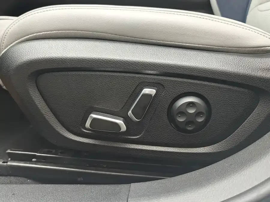 Geely Xingrui Xingrui 2023 2.0TD Premium Edition 2022 — миниатюра 3