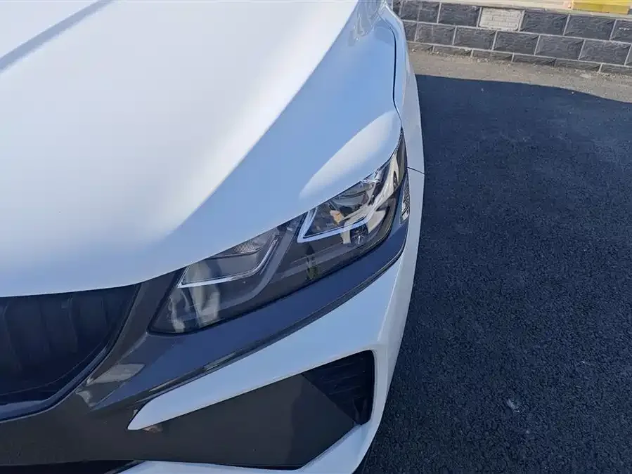 Geely Coolray SX11 Binyue 2023 1.5T DCT Platinum Edition 2024 — миниатюра 2