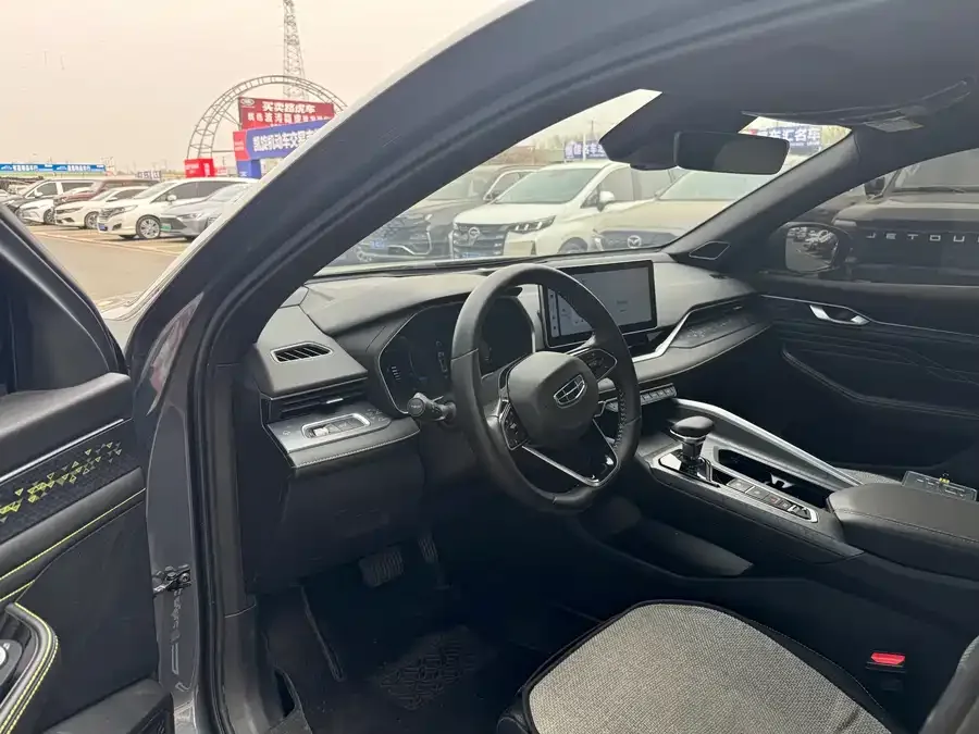 Geely Xingrui Xingrui 2023 1.5TD Fuyao Edition 2024 — миниатюра 3