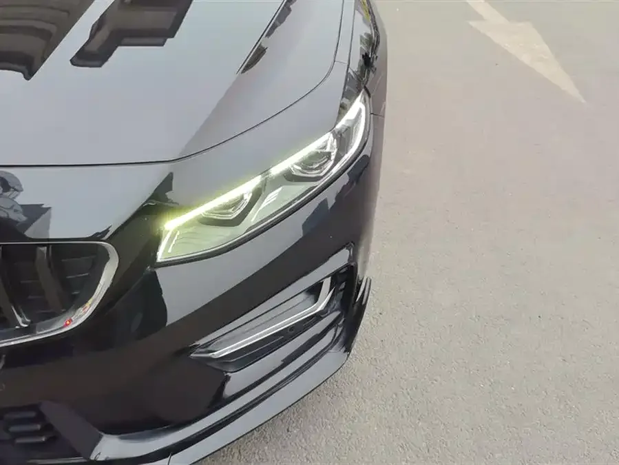 Geely Xingrui Xingrui 2023 2.0TD only available in green version 2023 — миниатюра 2