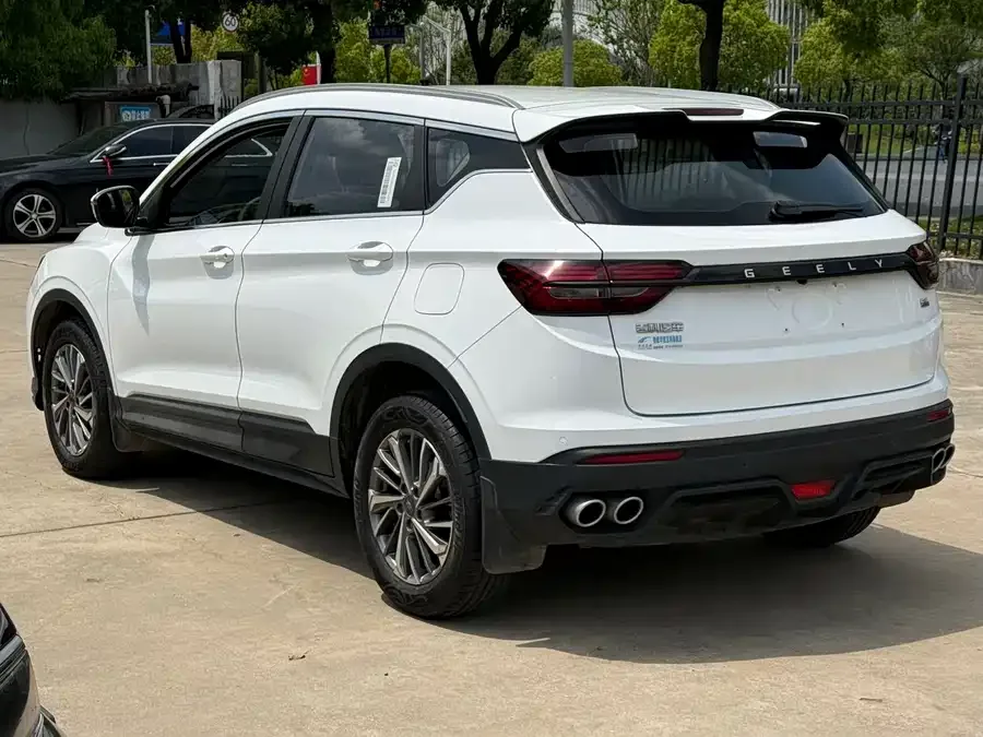Geely Coolray SX11 Binyue 2021 1.4T DCT Platinum Edition 2023 — миниатюра 2