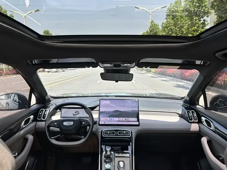 Geely Atlas L Boyue L 2025 fourth generation 1.5TD DCT Shanhe 2026 — миниатюра 3