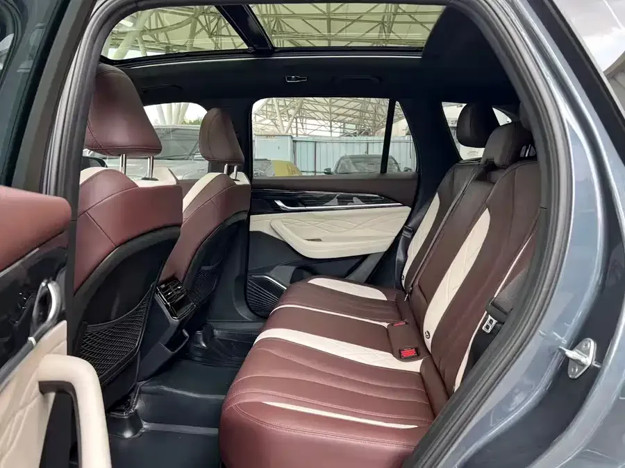 Geely Monjaro Xingyue L 2021 2.0TD High Power Automatic 4WD Premium Edition 2022 — миниатюра 2