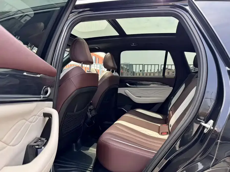 Geely Monjaro Xingyue L 2024 2.0TD DCT EVO 2WD Changfeng Edition 2024 — миниатюра 5