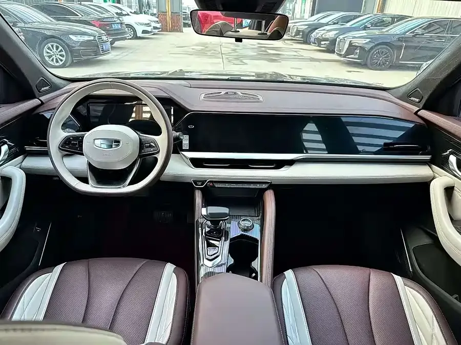 Geely Monjaro Xingyue L 2021 2.0TD DCT EVO 2WD Premium Edition 2022 — миниатюра 2