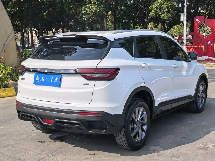 Geely Coolray SX11 Geely Binyue 2024 1.5T DCT Dragon Edition 2024 — миниатюра 4
