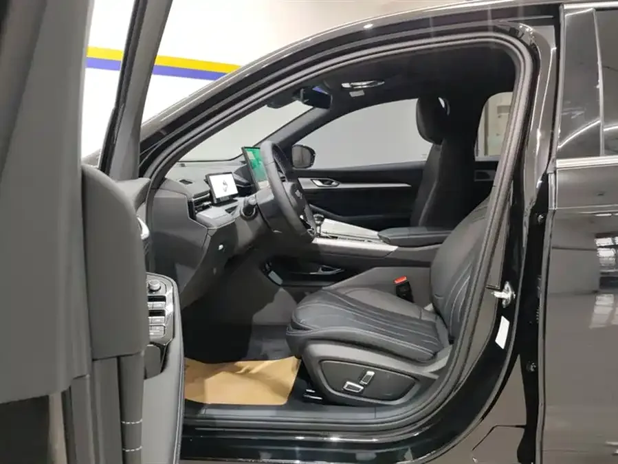 Geely Xingrui Xingrui 2025 Dongfangyao 1.5TD Fuyao Edition 2025 — миниатюра 3