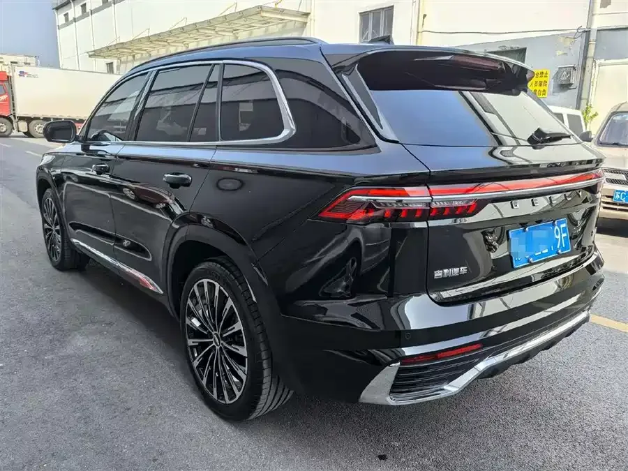Geely Monjaro Xingyue L 2025 Dongfangyao 2.0TD Automatic Star-gazing Edition 2024 — миниатюра 4
