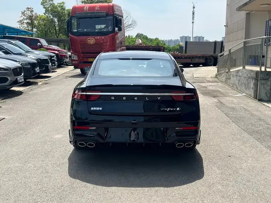 Geely Xingrui Xingrui 2026 Dongfang Yao 1.5TD Kunlun Edition 2026 — миниатюра 3