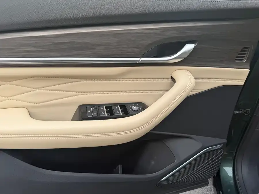 Geely Monjaro Xingyue L 2025 Dongfangyao 2.0TD Automatic 4WD Moon-Watching Edition 2024 — миниатюра 2