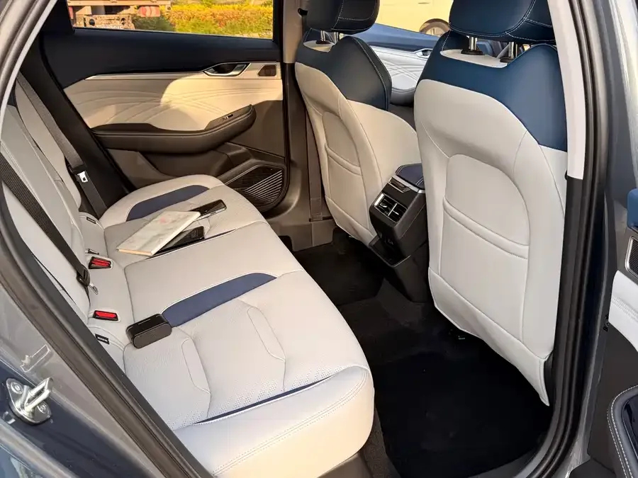 Geely Xingrui Xingrui 2023 2.0TD Premium Edition 2024 — миниатюра 4
