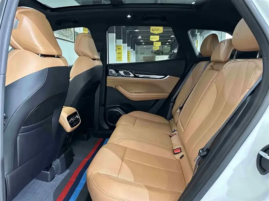Geely Atlas L Boyue L 2025 fourth generation 1.5TD DCT Shanhe 2025 — миниатюра 2