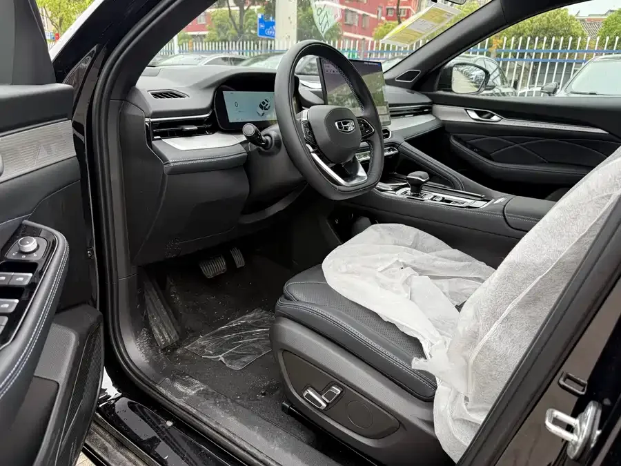 Geely Xingrui Xingrui 2026 Oriental Yao 1.5TD Fuyao Edition 2026 — миниатюра 3
