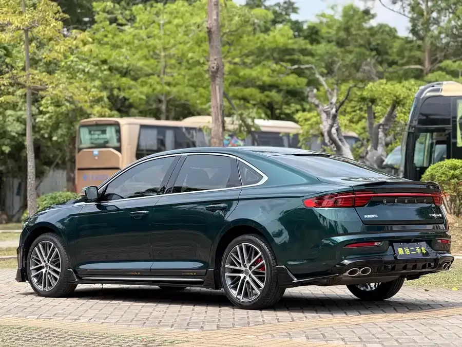Geely Xingrui Xingrui 2023 2.0TD only available in green version 2023 — миниатюра 3