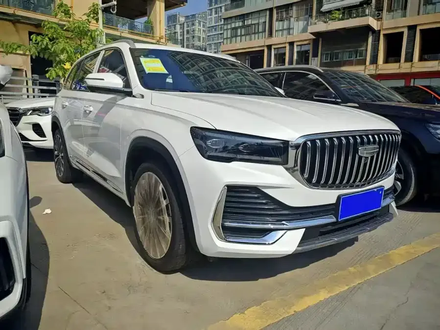 Geely Monjaro Xingyue L 2025 Dongfang Yao 2.0TD Automatic Current Edition 2025 — миниатюра 3