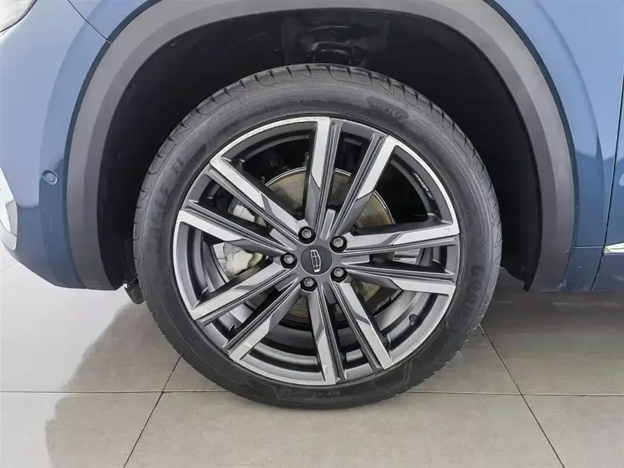 Geely Monjaro Xingyue L 2021 2.0TD DCT EVO 2WD Smart Edition 2022 — миниатюра 5