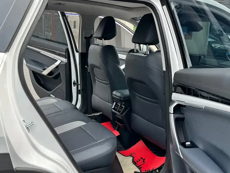 Geely Atlas L Boyue L 2024 1.5TD DCT Premium Edition 2025 — миниатюра 4