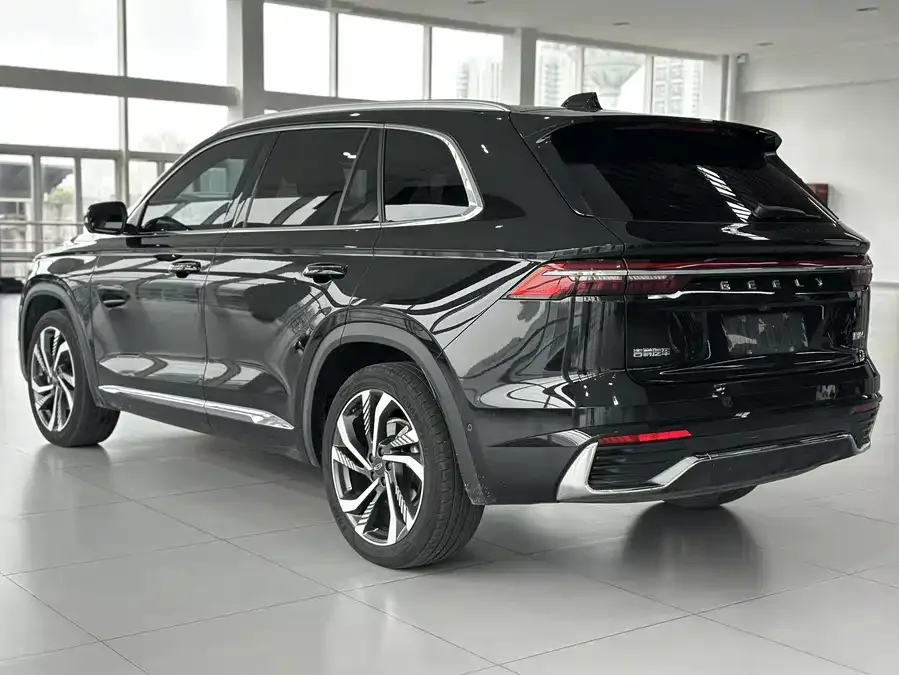Geely Monjaro Xingyue L 2021 2.0TD DCT EVO 2WD Smart Edition 2022 — миниатюра 2
