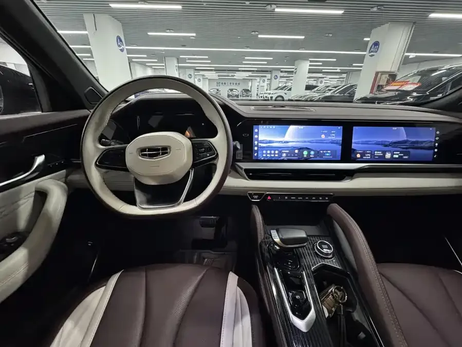 Geely Monjaro Xingyue L 2021 2.0TD DCT EVO 2WD Premium Edition 2022 — миниатюра 3