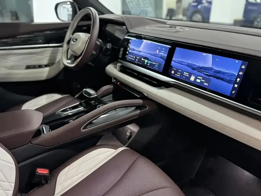 Geely Monjaro Xingyue L 2021 2.0TD DCT EVO 2WD Premium Edition 2022 — миниатюра 4