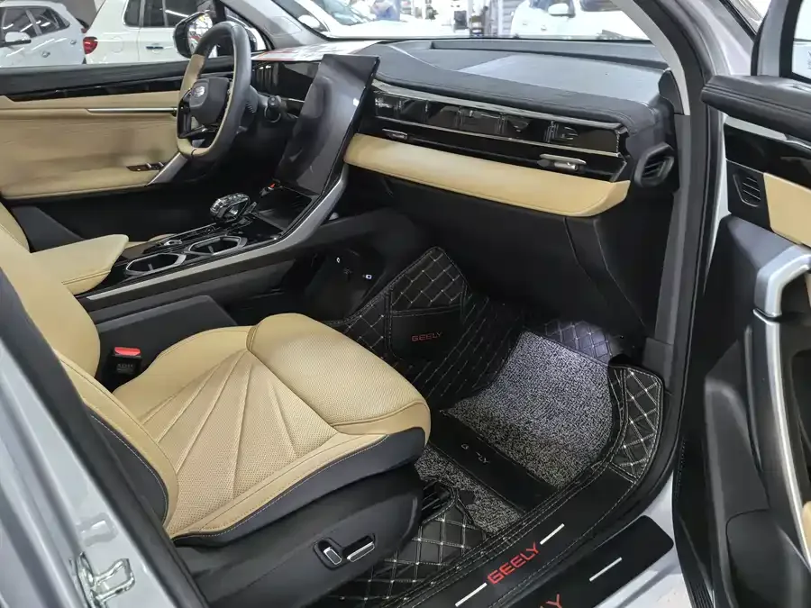 Geely Atlas L Boyue L 2023 1.5TD DCT Premium Edition 2023 — миниатюра 3