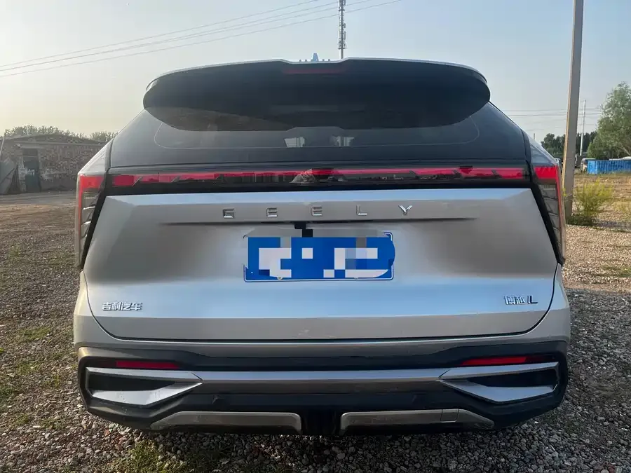 Geely Atlas L Boyue L 2023 1.5TD DCT Premium Edition 2023 — миниатюра 3