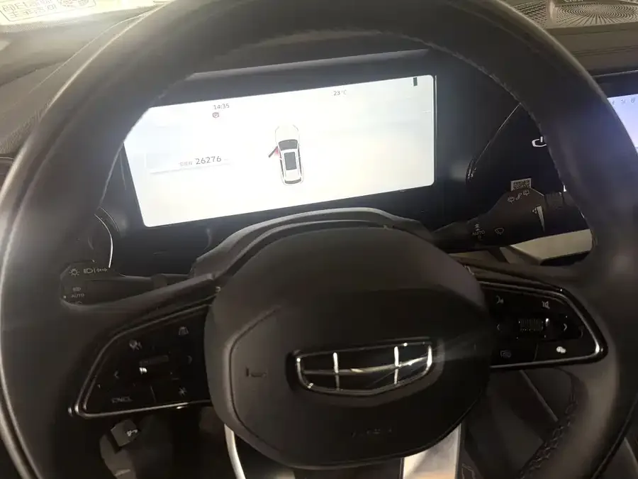 Geely Monjaro Xingyue L 2023 2.0TD High Power Automatic 2WD Flagship Model 2025 — миниатюра 3
