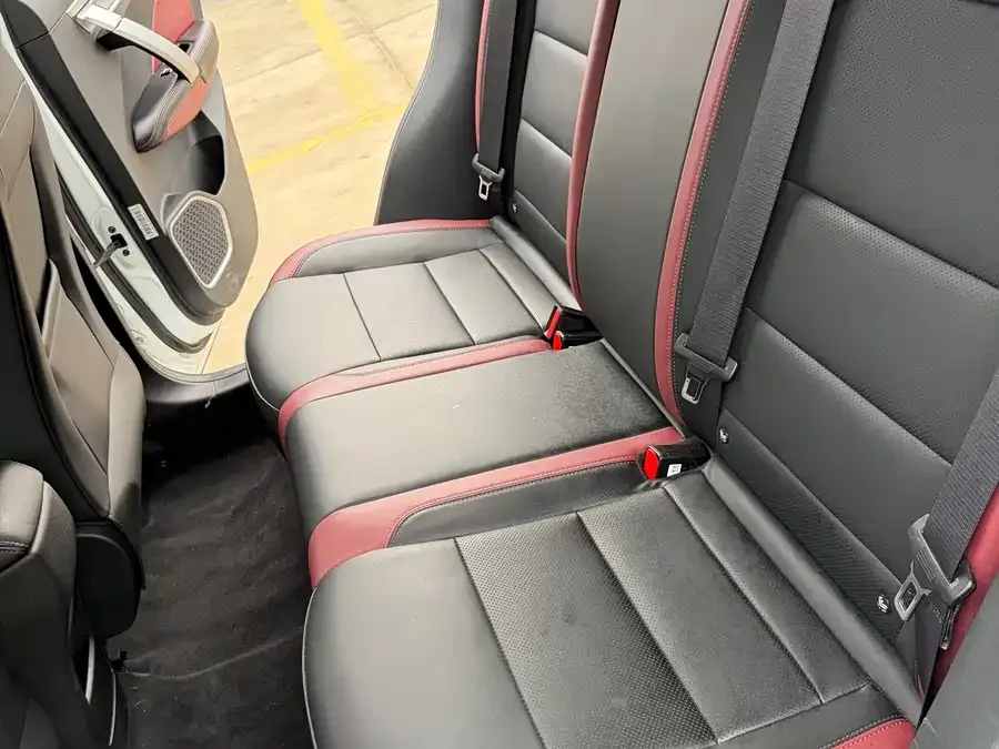 Geely Coolray SX11 Binyue 2021 1.4T DCT Platinum Edition 2023 — миниатюра 2