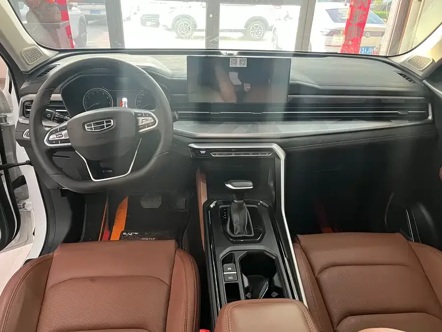 Geely Vision X6 Vision X6 2021 PRO 1.4T Automatic Premium Edition 2023 — миниатюра 3