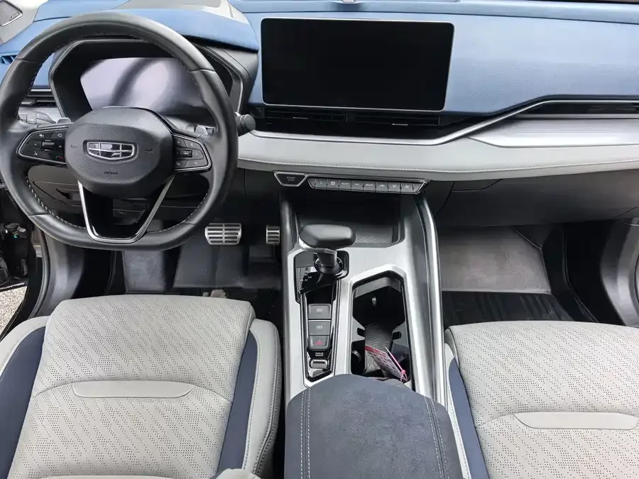 Geely Xingrui Xingrui 2023 2.0TD Premium Edition 2022 — миниатюра 5