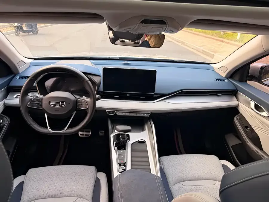 Geely Xingrui Xingrui 2023 2.0TD Premium Edition 2023 — миниатюра 3