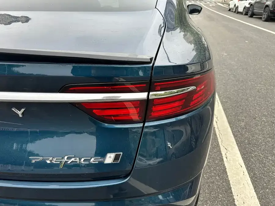 Geely Xingrui Xingrui 2023 2.0TD only available in green version 2022 — миниатюра 4