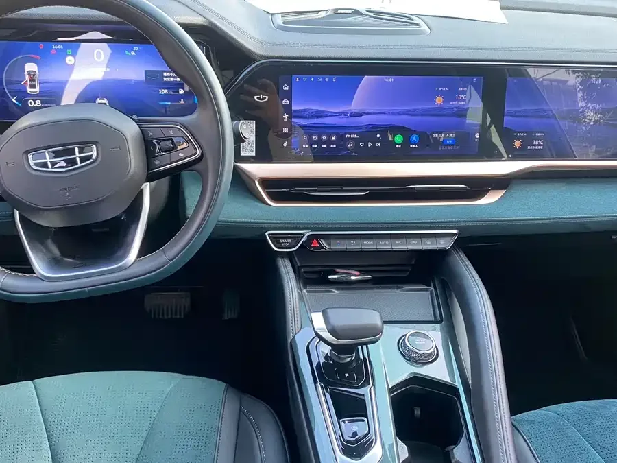 Geely Monjaro Xingyue L 2021 2.0TD DCT EVO 2WD flagship model 2022 — миниатюра 2