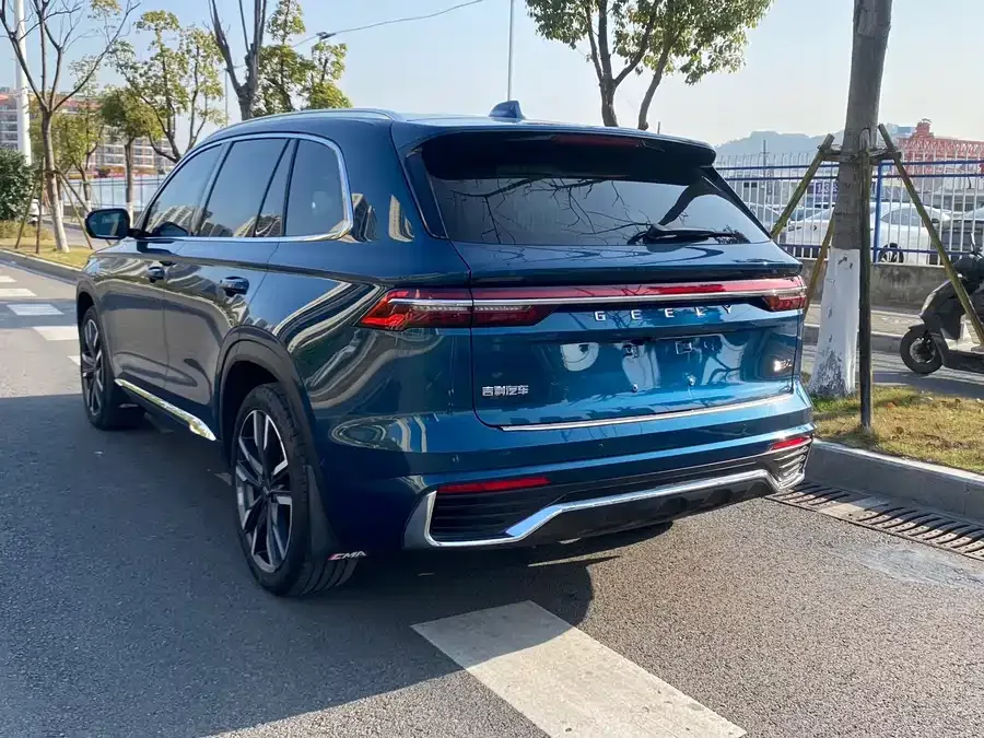 Geely Monjaro Xingyue L 2021 2.0TD DCT EVO 2WD flagship model 2022 — миниатюра 3