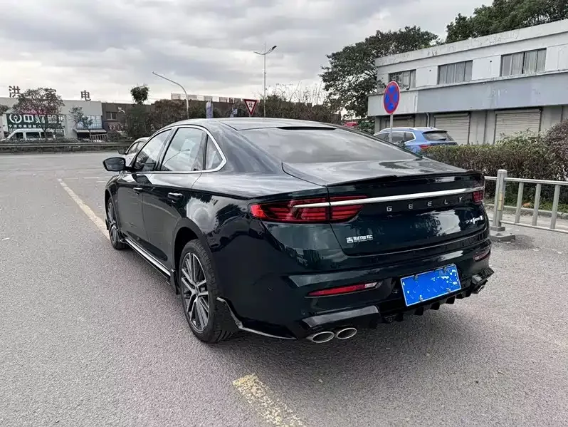 Geely Xingrui Xingrui 2023 2.0TD only available in green version 2023 — миниатюра 4
