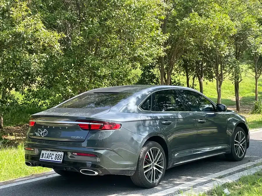 Geely Xingrui Xingrui 2023 2.0TD Premium Edition 2023 — миниатюра 3