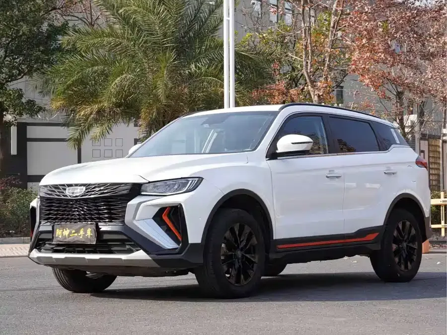 Geely Atlas Boyue 2022 Boyue X 1.8TD DCT Intelligent Edition 2022 — фото 1, купить с доставкой в Москву