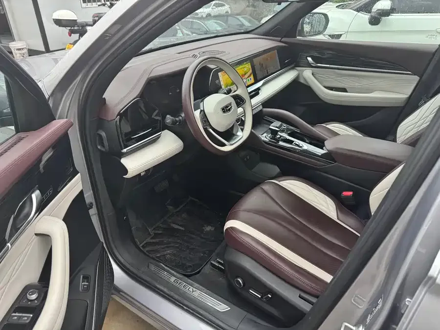 Geely Monjaro Xingyue L 2021 2.0TD DCT EVO 2WD Premium Edition 2022 — миниатюра 2
