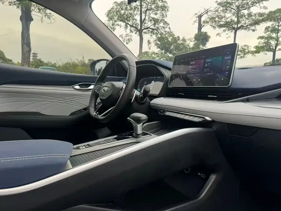 Geely Xingrui Xingrui 2021 2.0TD Premium Edition 2022 — миниатюра 5