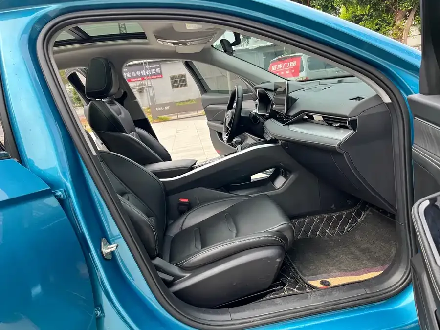 Geely Xingrui Xingrui 2021 2.0TD Luxury 2022 — миниатюра 3