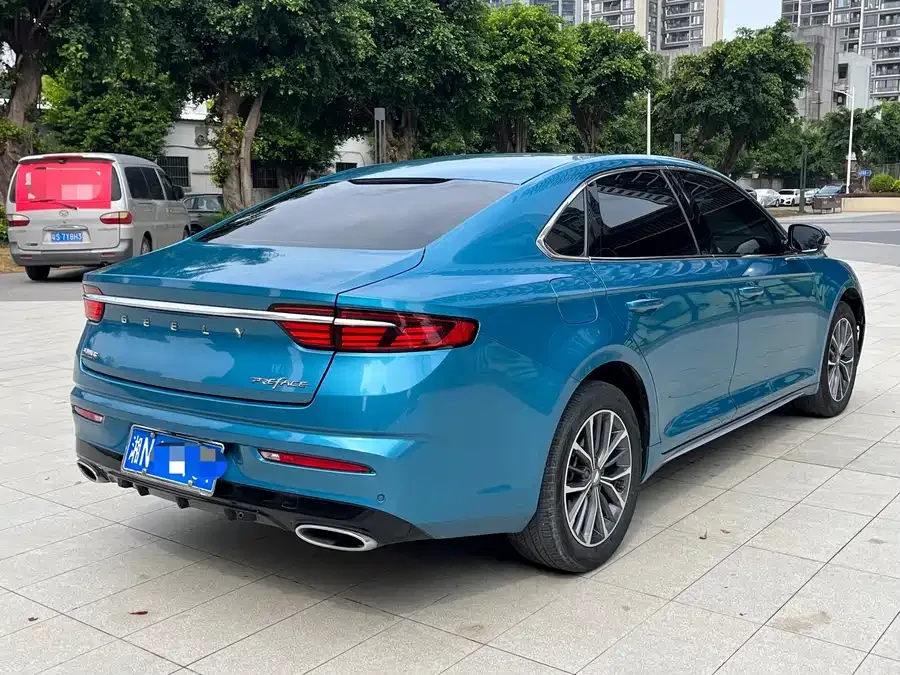 Geely Xingrui Xingrui 2021 2.0TD Luxury 2022 — миниатюра 4