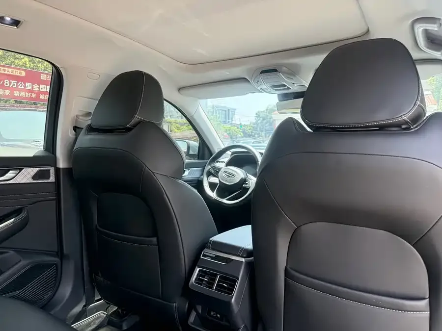 Geely Xingrui Xingrui 2023 2.0TD Luxury 2022 — миниатюра 3