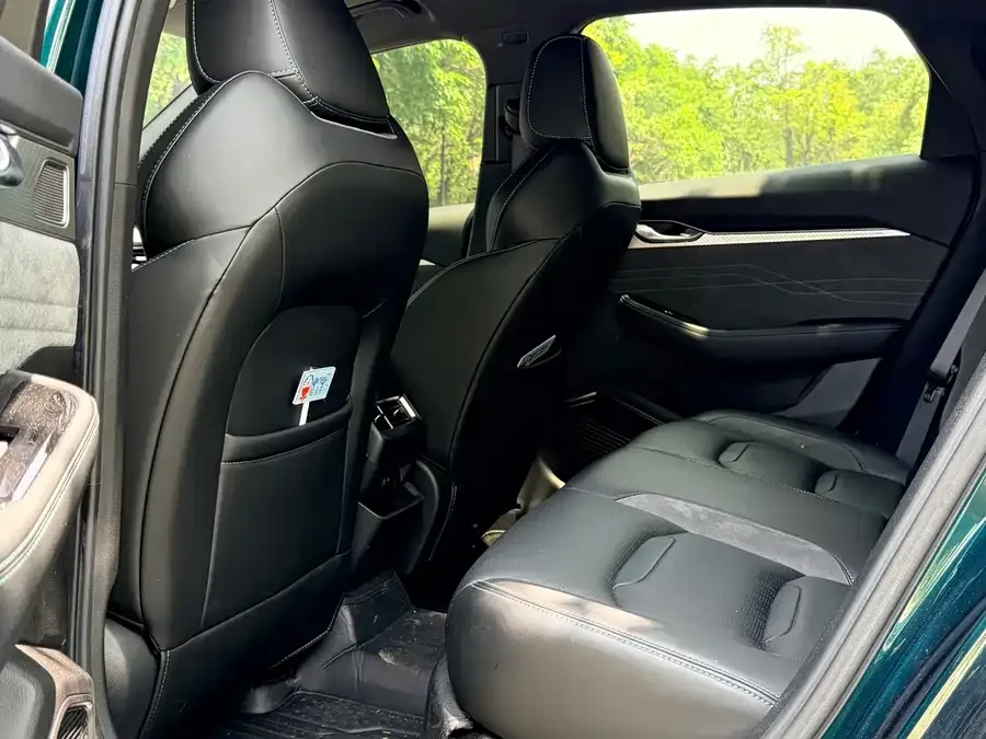 Geely Xingrui Xingrui 2023 2.0TD only available in green version 2023 — миниатюра 3