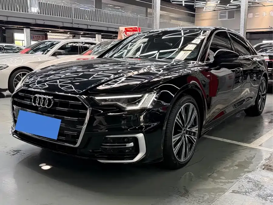 Audi A6L 2024 40 TFSI luxury and dynamic model 2025 — фото 1, купить с доставкой в Москву
