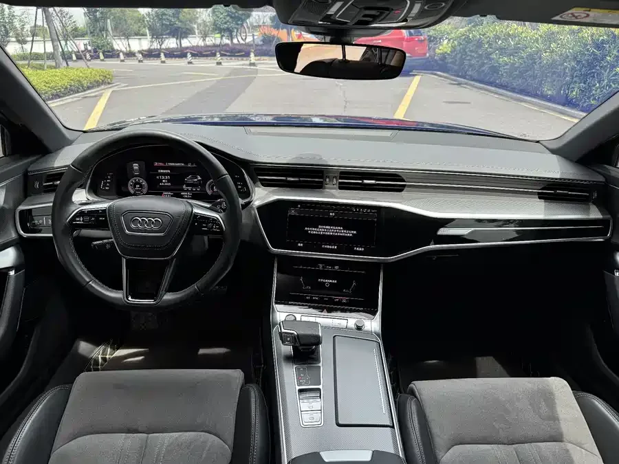 Audi A6L 2023 45 TFSI quattro premium dynamic model 2023 — миниатюра 2