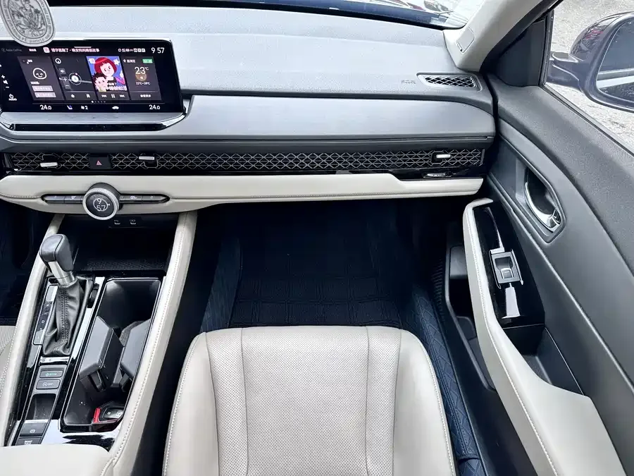 Honda Accord Accord 2023 260TURBO Excellence Edition 2024 — миниатюра 4